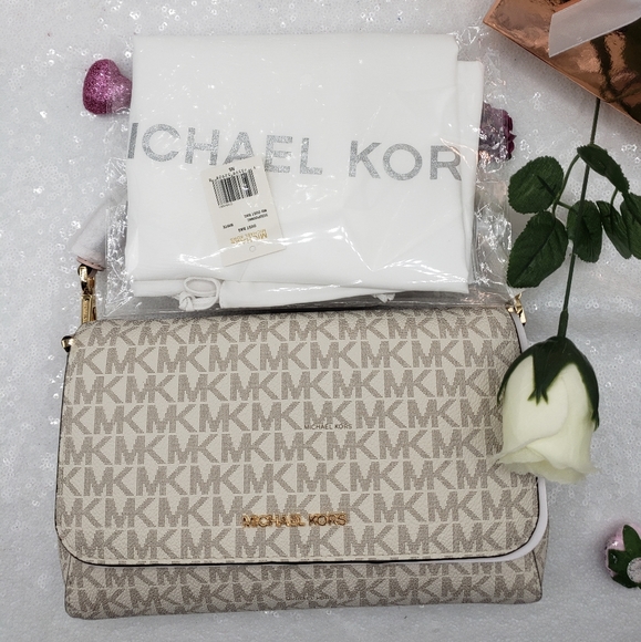 Michael Kors Logo Convertible Crossbody Jet Set Medium cute Pink stylish - Picture 1 of 16